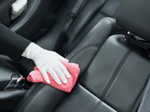 Hướng dẫn vệ sinh ghế nỉ ô tô tại nhà đơn giản, sạch như mới